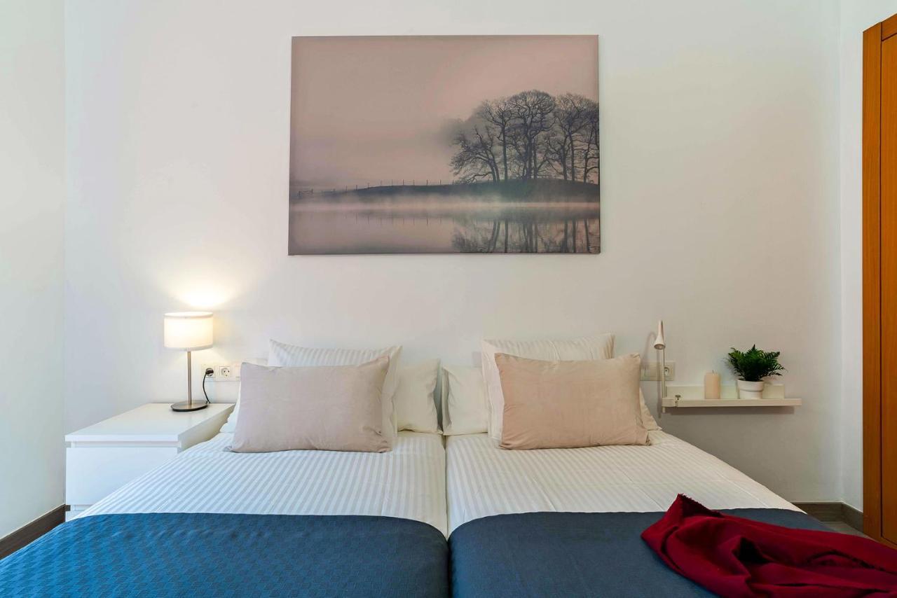 Ab North Barcelona Apartments Santa Coloma de Gramanet Εξωτερικό φωτογραφία