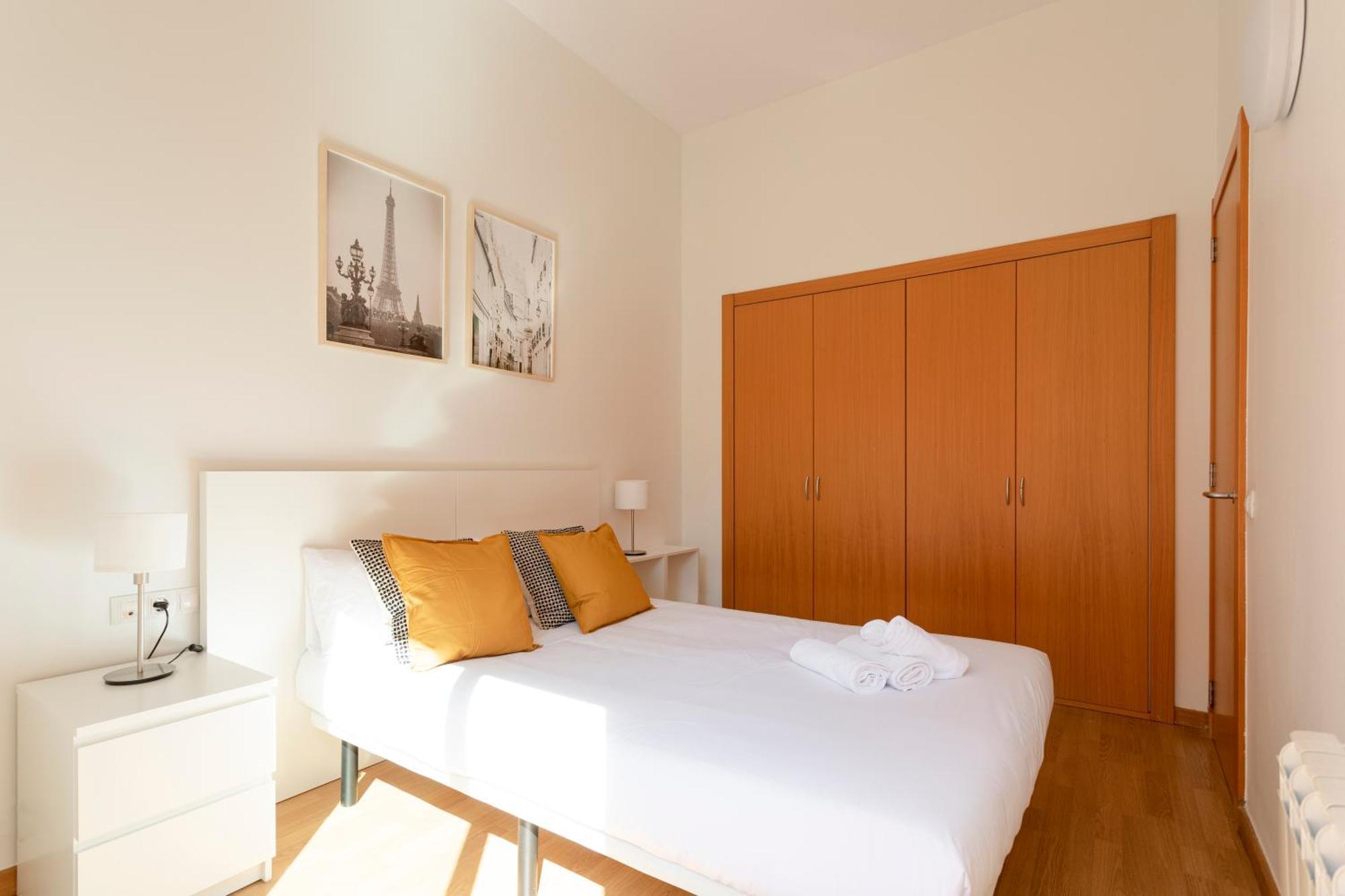 Ab North Barcelona Apartments Santa Coloma de Gramanet Εξωτερικό φωτογραφία